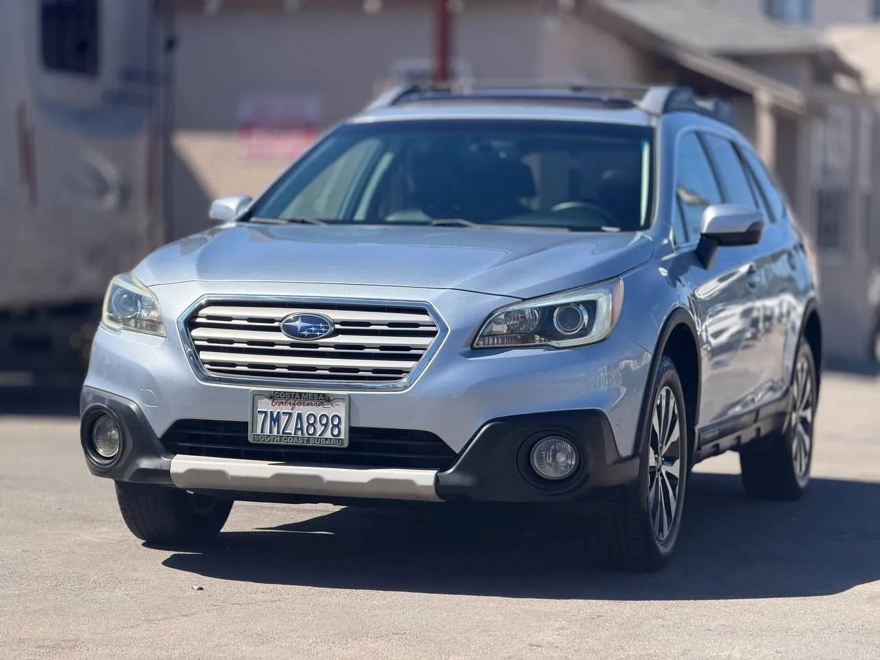 Used 2015 Subaru Outback 2.5i Limited AWD/4WD image 5