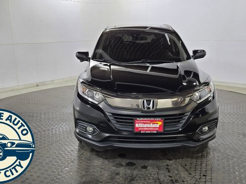 Used 2022 Honda HR-V EX image 2