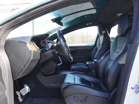 Used 2017 Tesla Model X P100D image 35