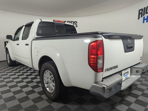 Used 2014 Nissan Frontier SV w/ SV Value Truck Package image 2