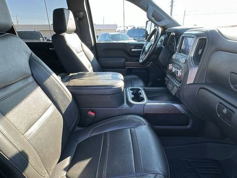 Used 2023 GMC Sierra 2500 Denali w/ Denali Ultimate Package image 15
