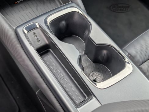 New 2025 Chevrolet Equinox EV RS image 19