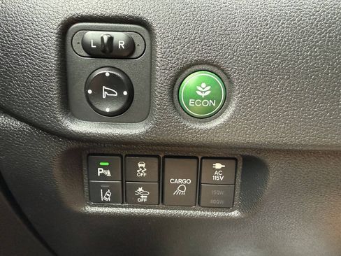 Used 2017 Honda Ridgeline RTL-E image 33