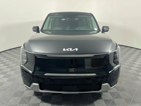 New 2026 Kia EV9 Light image 10