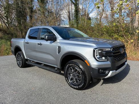 Used 2024 Ford Ranger XLT image 4