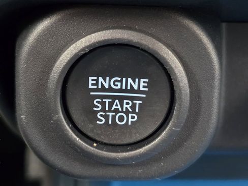 Used 2025 Ford Maverick XLT w/ Equipment Group 301A AWD/4WD image 11