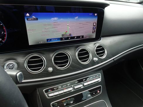 Used 2023 Mercedes-Benz E 450 4MATIC Sedan image 20