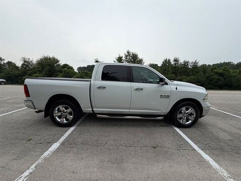Used 2016 RAM 1500 Big Horn AWD/4WD image 4