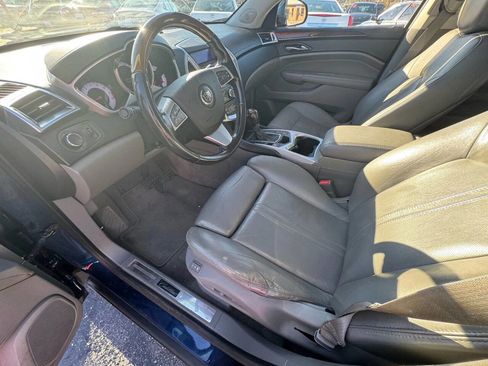 Used 2011 Cadillac SRX Luxury image 12