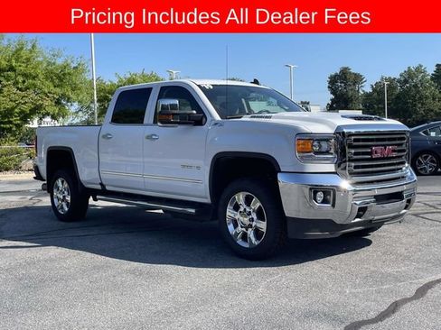 Used 2019 GMC Sierra 2500 SLT w/ Duramax Plus Package AWD/4WD image 7