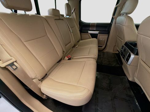 Used 2017 Ford F150 Lariat RWD image 14