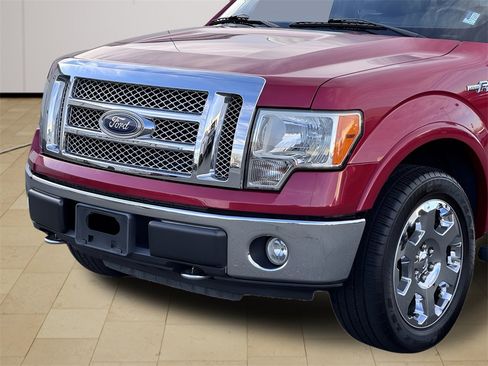 Used 2010 Ford F150 Lariat image 35