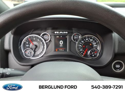 Used 2022 RAM 2500 Tradesman w/ Chrome Appearance Group image 20