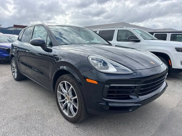 Used 2019 Porsche Cayenne AWD/4WD image 3