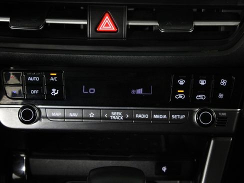 Used 2024 Kia Seltos EX AWD/4WD image 20