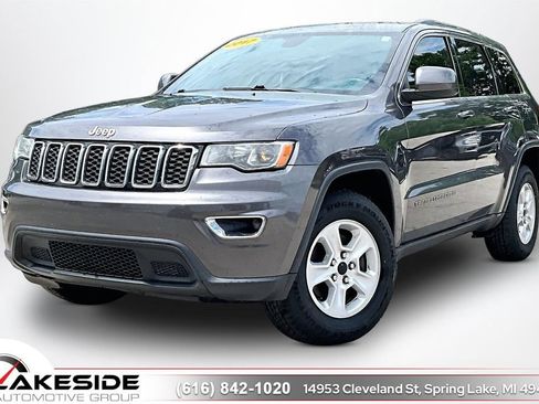 Used 2017 Jeep Grand Cherokee Laredo w/ Quick Order Package 23E AWD/4WD image 1