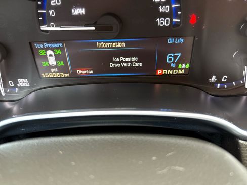 Used 2015 Cadillac SRX Luxury w/ Driver Awareness Package image 23