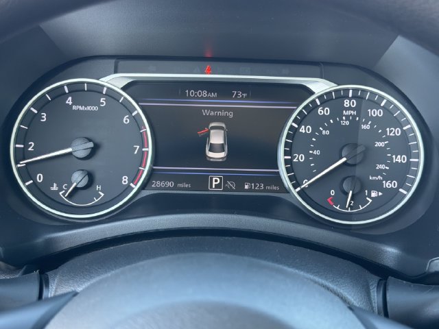 Certified 2024 Nissan Sentra SV FWD image 28