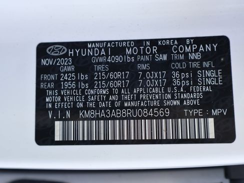 Used 2024 Hyundai Kona SE image 28