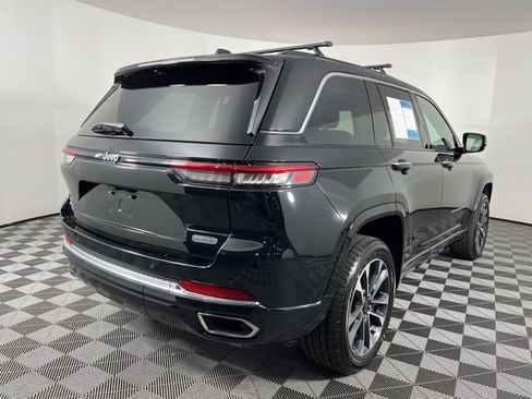 Used 2023 Jeep Grand Cherokee Overland image 10
