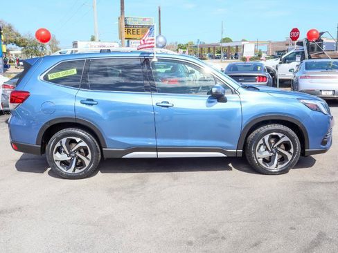 Used 2023 Subaru Forester Touring image 6