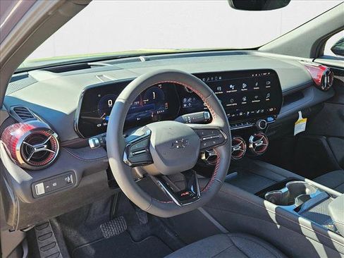 New 2025 Chevrolet Blazer EV RS image 3