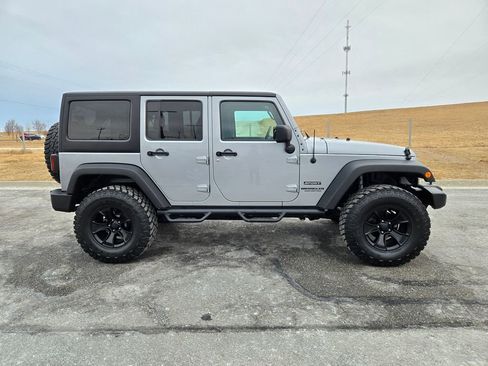 Used 2017 Jeep Wrangler Unlimited Sport w/ Quick Order Package 24S image 2