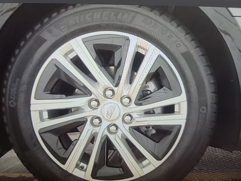 Used 2024 Cadillac Lyriq Tech w/ Driver Assist Package AWD/4WD image 8