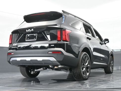 Used 2023 Kia Sorento SX Prestige AWD/4WD image 57