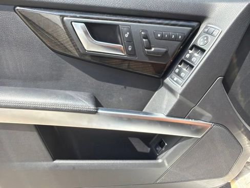 Used 2015 Mercedes-Benz GLK 350 4MATIC image 24