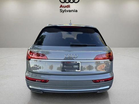Certified 2023 Audi Q5 2.0T Premium w/ Convenience Package image 6