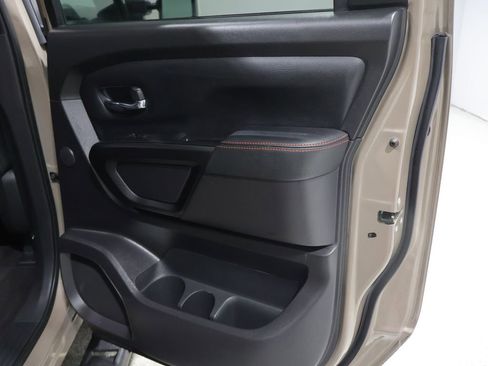Used 2023 Nissan Titan PRO-4X AWD/4WD image 21