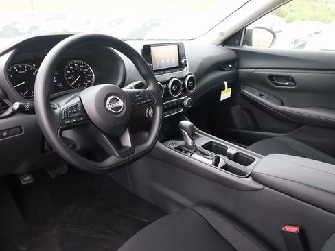 New 2025 Nissan Sentra S image 10