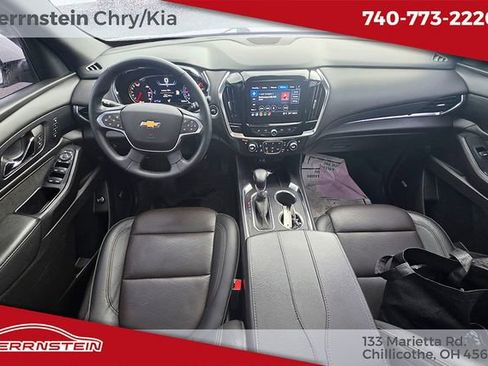 Used 2024 Chevrolet Traverse High Country image 11