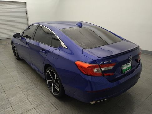 Used 2018 Honda Accord Sport image 5