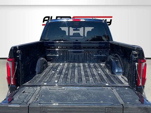 Used 2025 Ford F150 Lariat w/ Equipment Group 502A High AWD/4WD image 28