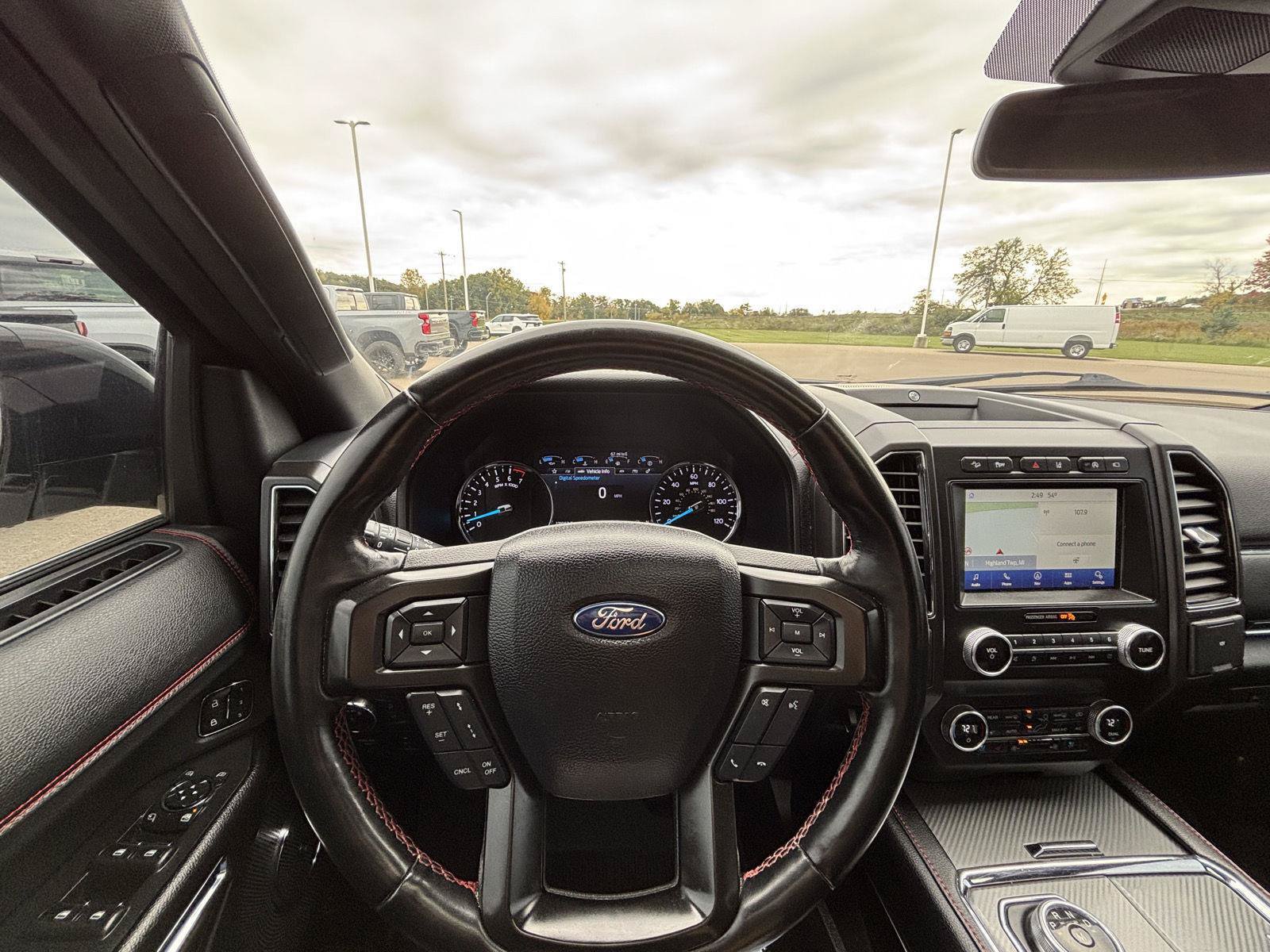 Used 2020 Ford Expedition Limited w/ Equipment Group 303A AWD/4WD image 30