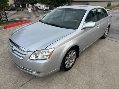 Used 2006 Toyota Avalon Limited FWD image 29