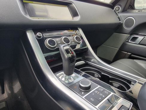 Used 2017 Land Rover Range Rover Sport HSE AWD/4WD image 38