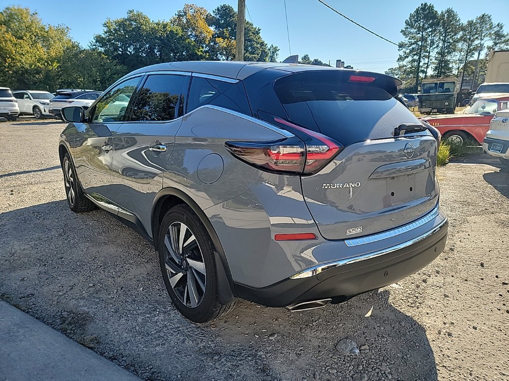 Used 2024 Nissan Murano SL FWD image 3