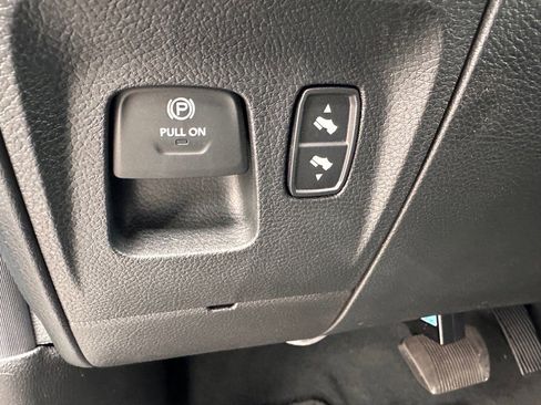 Used 2024 RAM 1500 Big Horn image 18