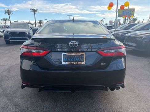 Used 2023 Toyota Camry SE image 4