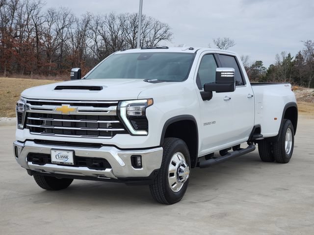 New 2026 Chevrolet Silverado 3500 LTZ w/ LTZ Plus Package AWD/4WD image 3