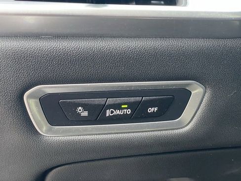 Certified 2024 BMW X7 xDrive40i w/ M Sport Package image 17