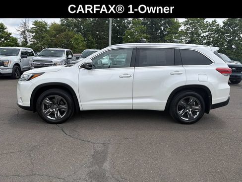 Used 2019 Toyota Highlander Limited Platinum AWD/4WD image 2