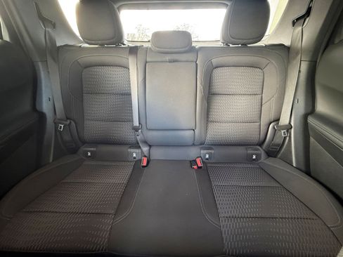 Used 2025 Chevrolet Equinox LT image 36