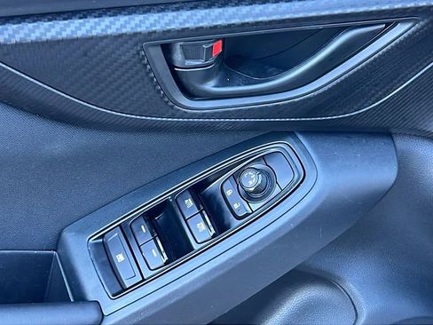 Used 2023 Subaru Crosstrek 2.0i image 14