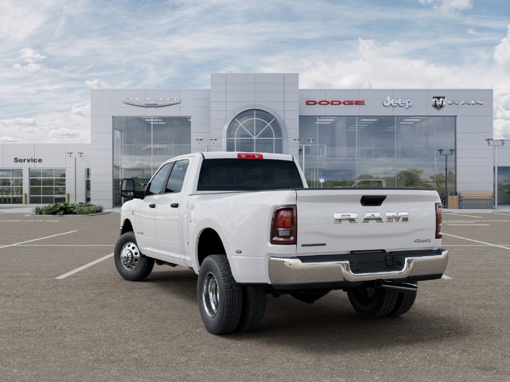 New 2026 RAM 3500 Big Horn AWD/4WD image 3
