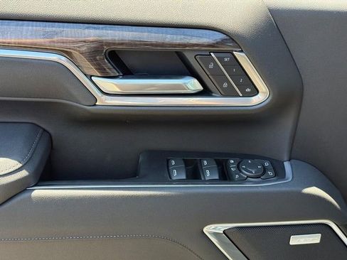 New 2026 Chevrolet Silverado 2500 LTZ w/ LTZ Plus Package AWD/4WD image 11