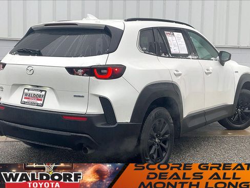 Used 2025 MAZDA CX-50 AWD 2.5 Hybrid w/ Premium Pkg image 17